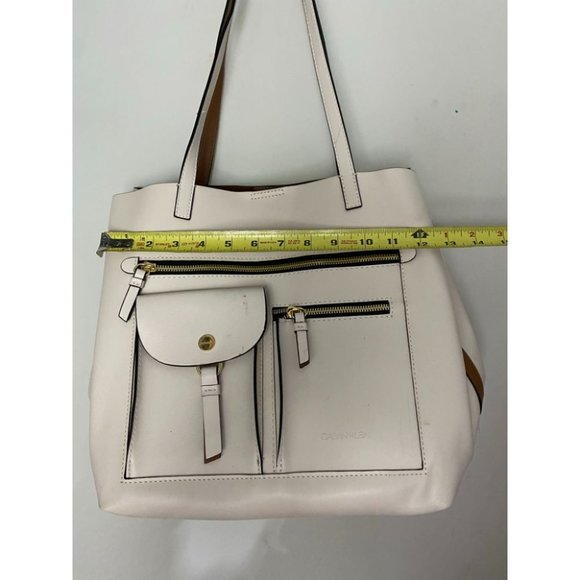Calvin Klein Cream Leather Shoulder Bag - Picture 7 of 16